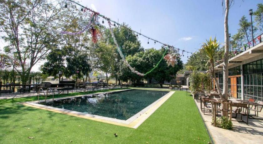 Hotel Oyo 75374 Baan Rak Mai Kanchanaburi Zewnętrze zdjęcie
