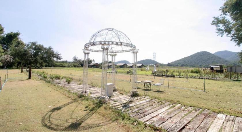 Hotel Oyo 75374 Baan Rak Mai Kanchanaburi Zewnętrze zdjęcie